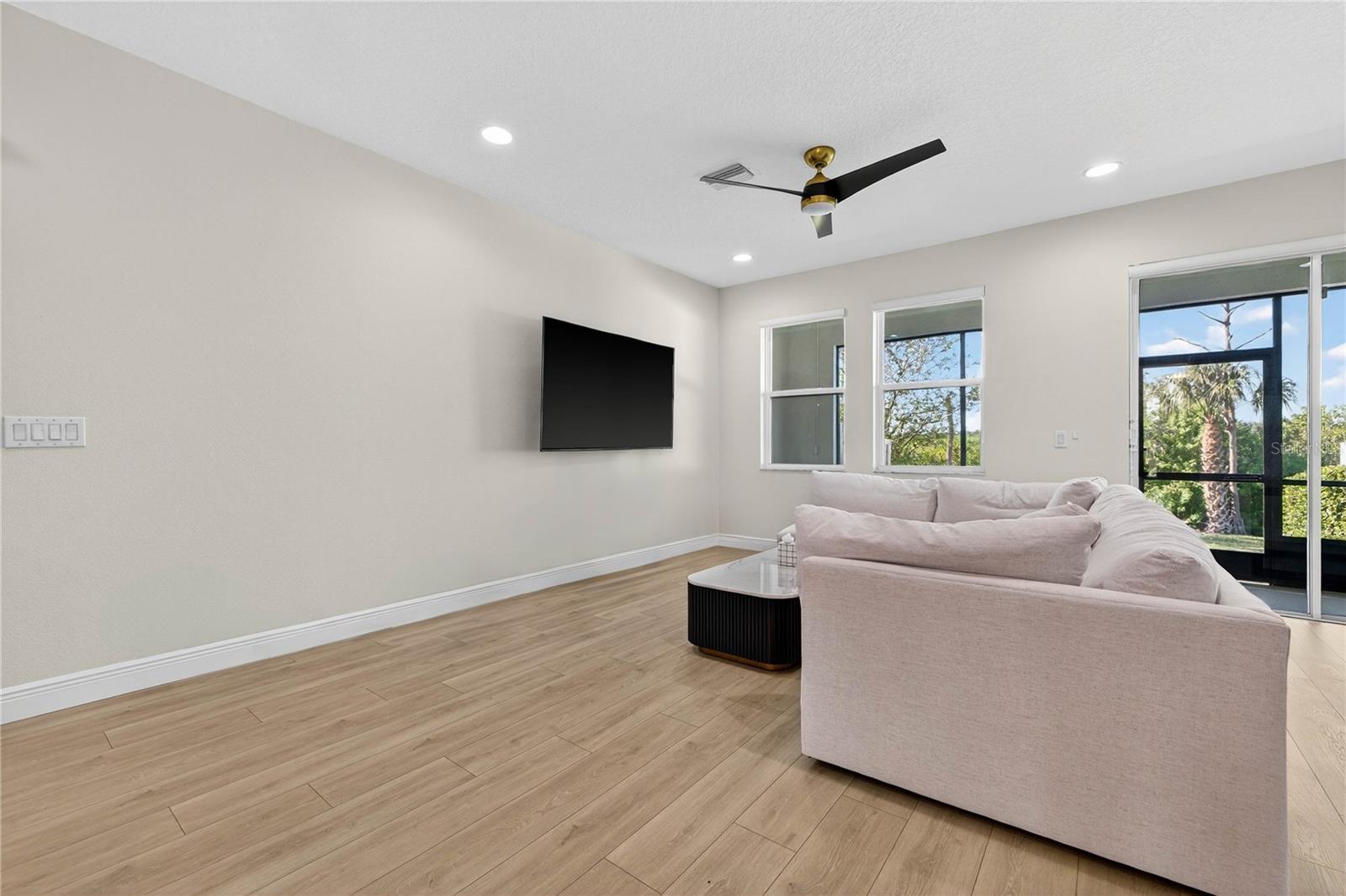 8128 MUDDY PINES PL, TAMPA, FL — photo 7