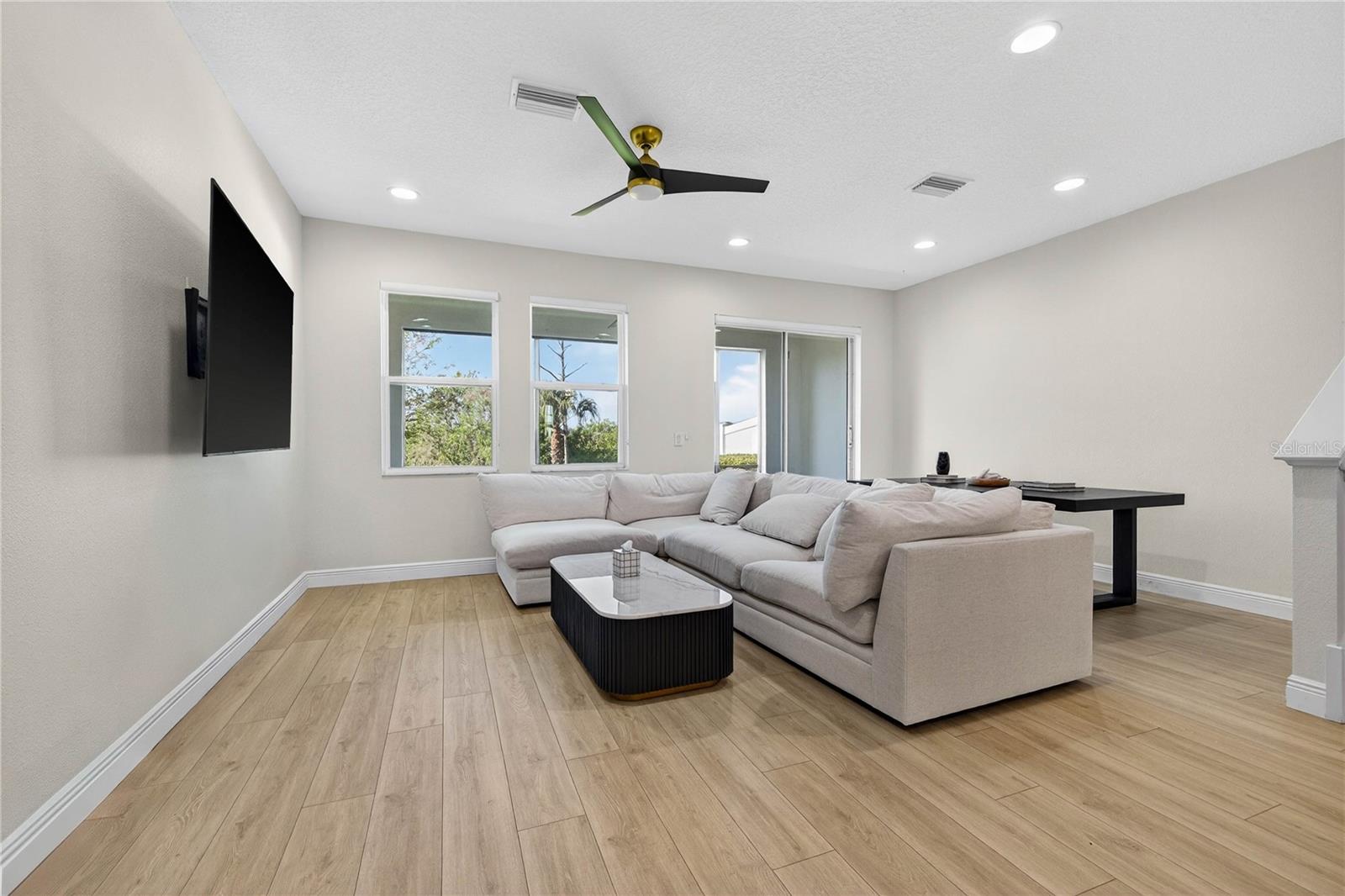 8128 MUDDY PINES PL, TAMPA, FL — photo 8