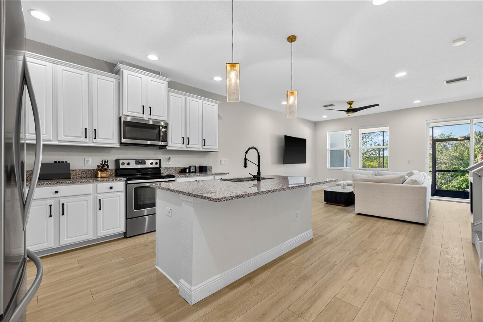 8128 MUDDY PINES PL, TAMPA, FL — photo 10