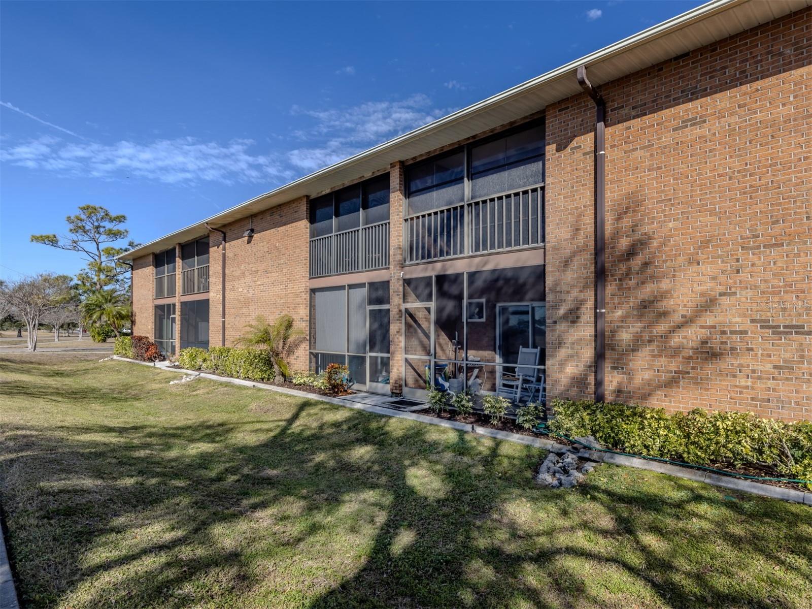 217 AIRPORT AVE W #216, VENICE, FL — photo 3