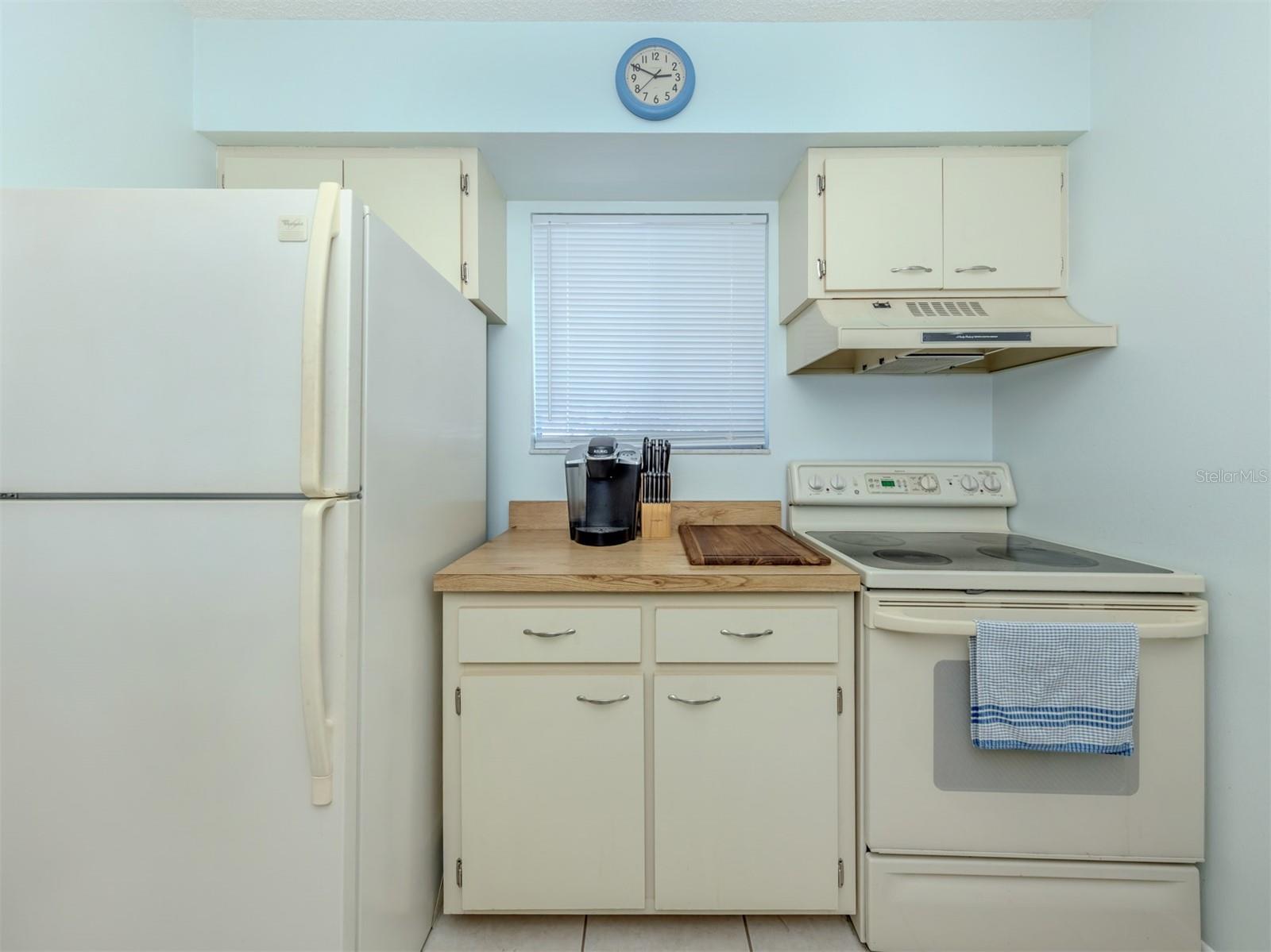 217 AIRPORT AVE W #216, VENICE, FL — photo 19
