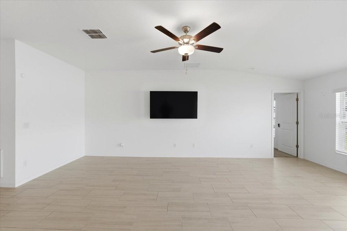35029 BRACKETT BND, ZEPHYRHILLS, FL — photo 15