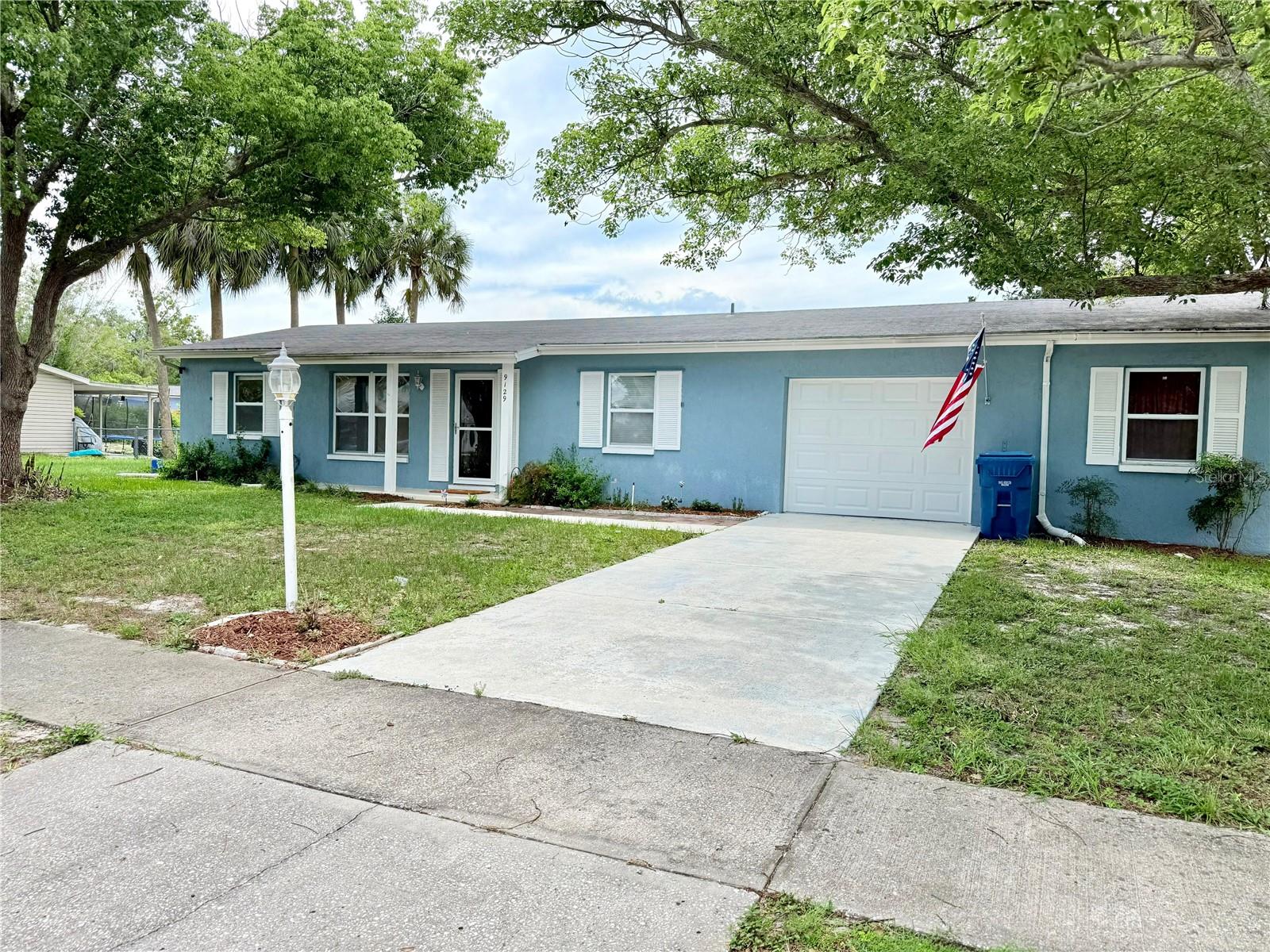 9129 SEWELL LN, SPRING HILL, FL — photo 2