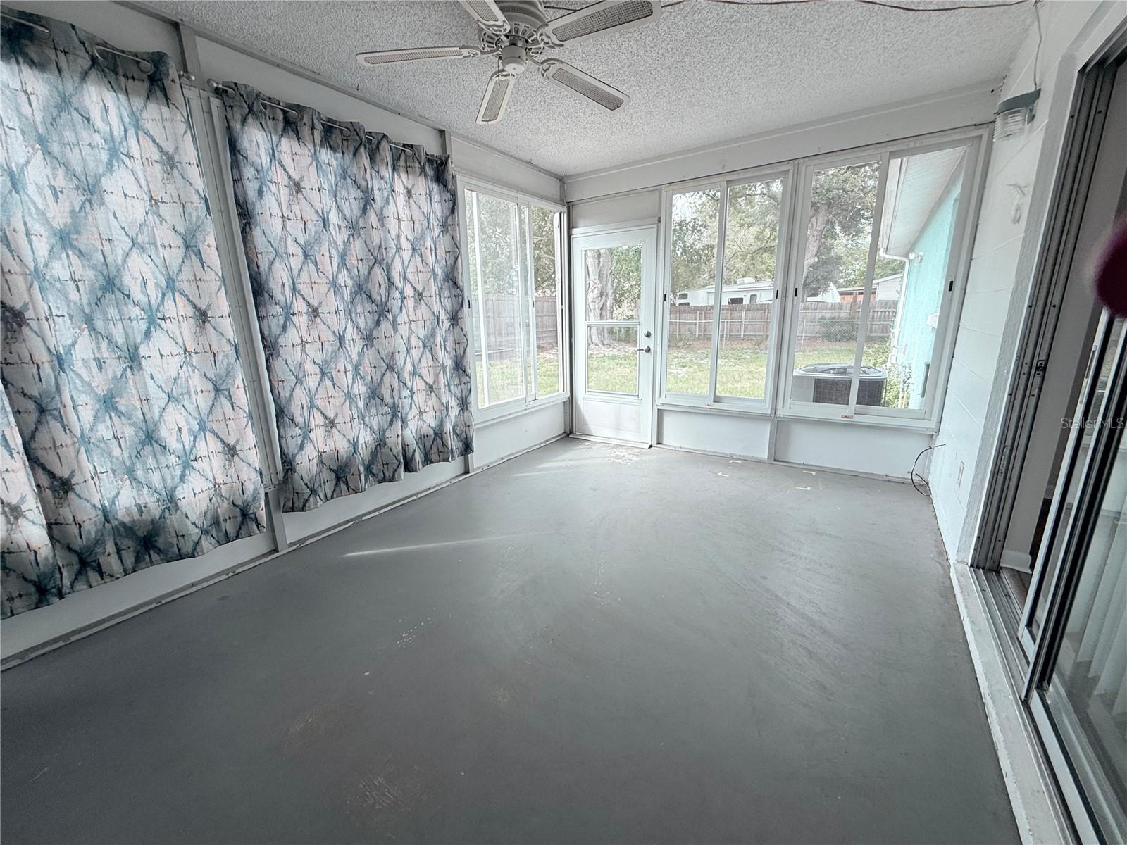 9129 SEWELL LN, SPRING HILL, FL — photo 17