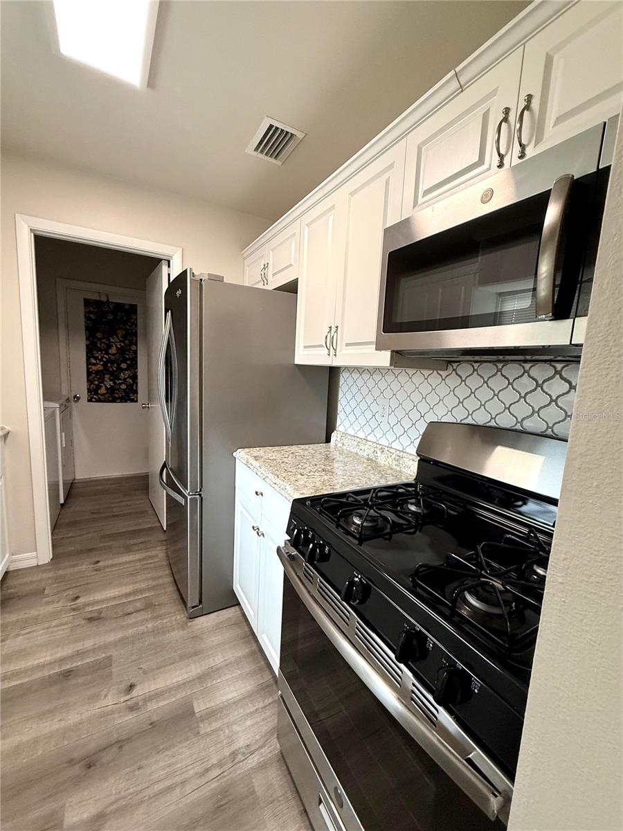 9129 SEWELL LN, SPRING HILL, FL — photo 31