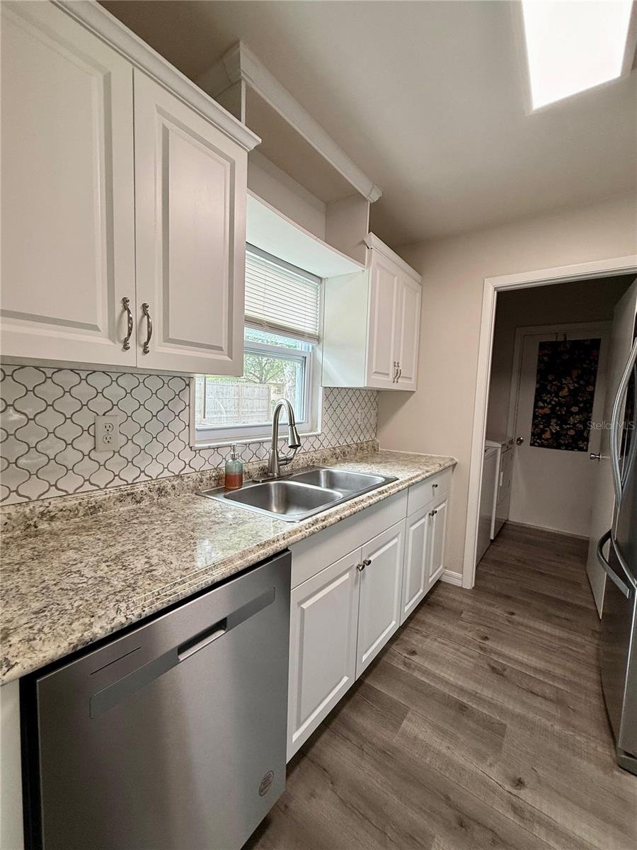 9129 SEWELL LN, SPRING HILL, FL — photo 32