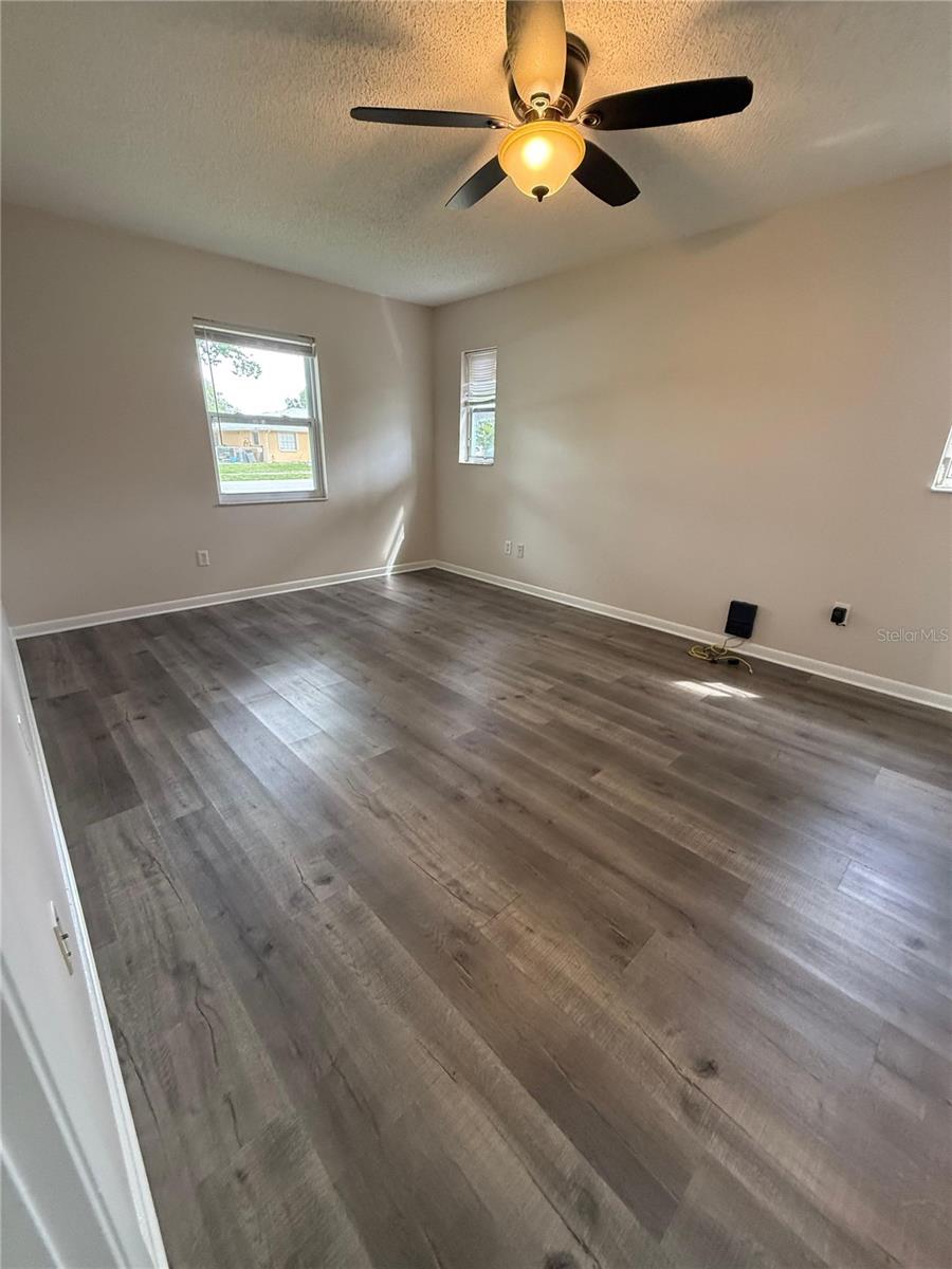 9129 SEWELL LN, SPRING HILL, FL — photo 36