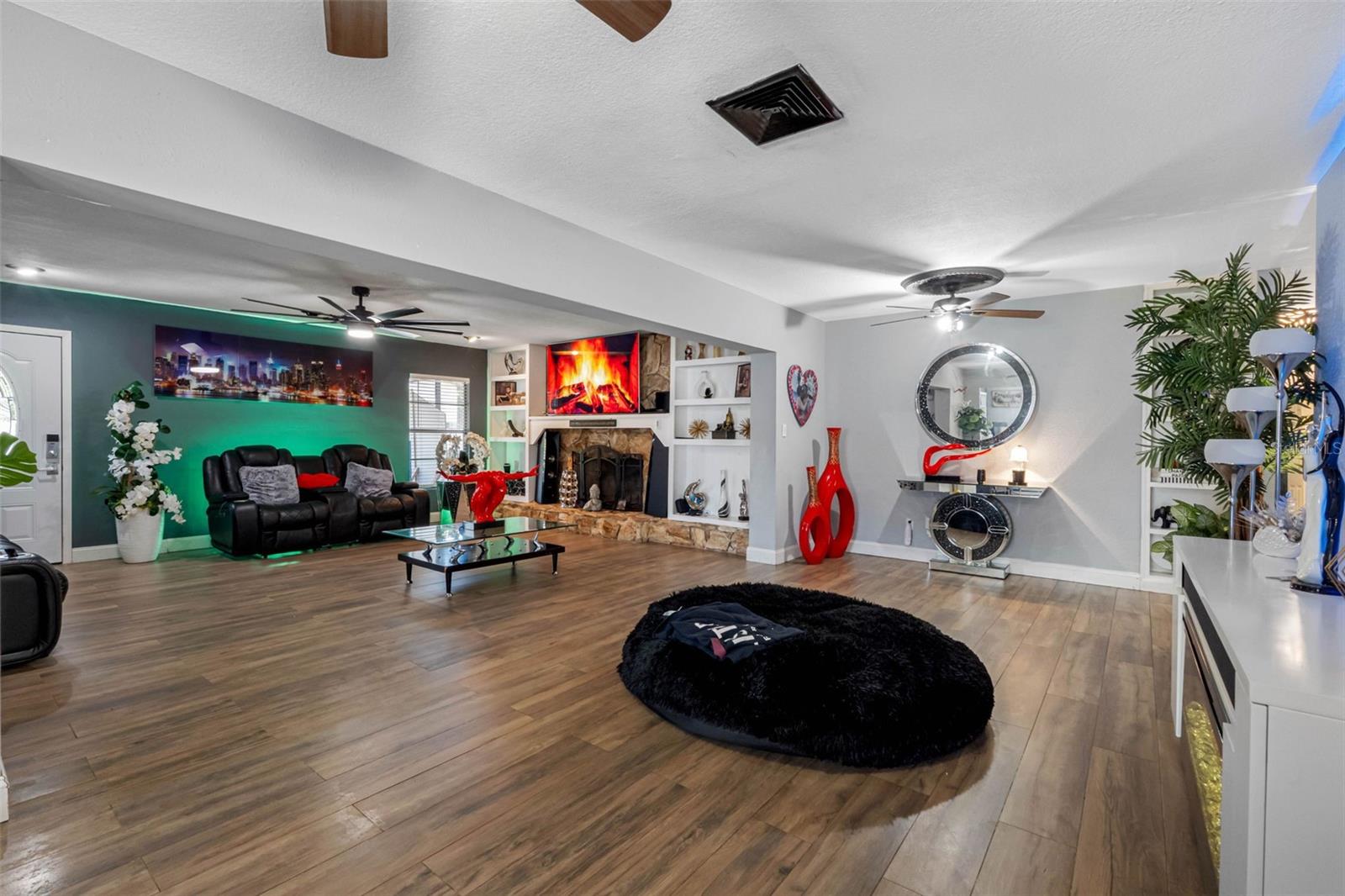 5515 LAKE LE CLARE RD, LUTZ, FL — photo 9