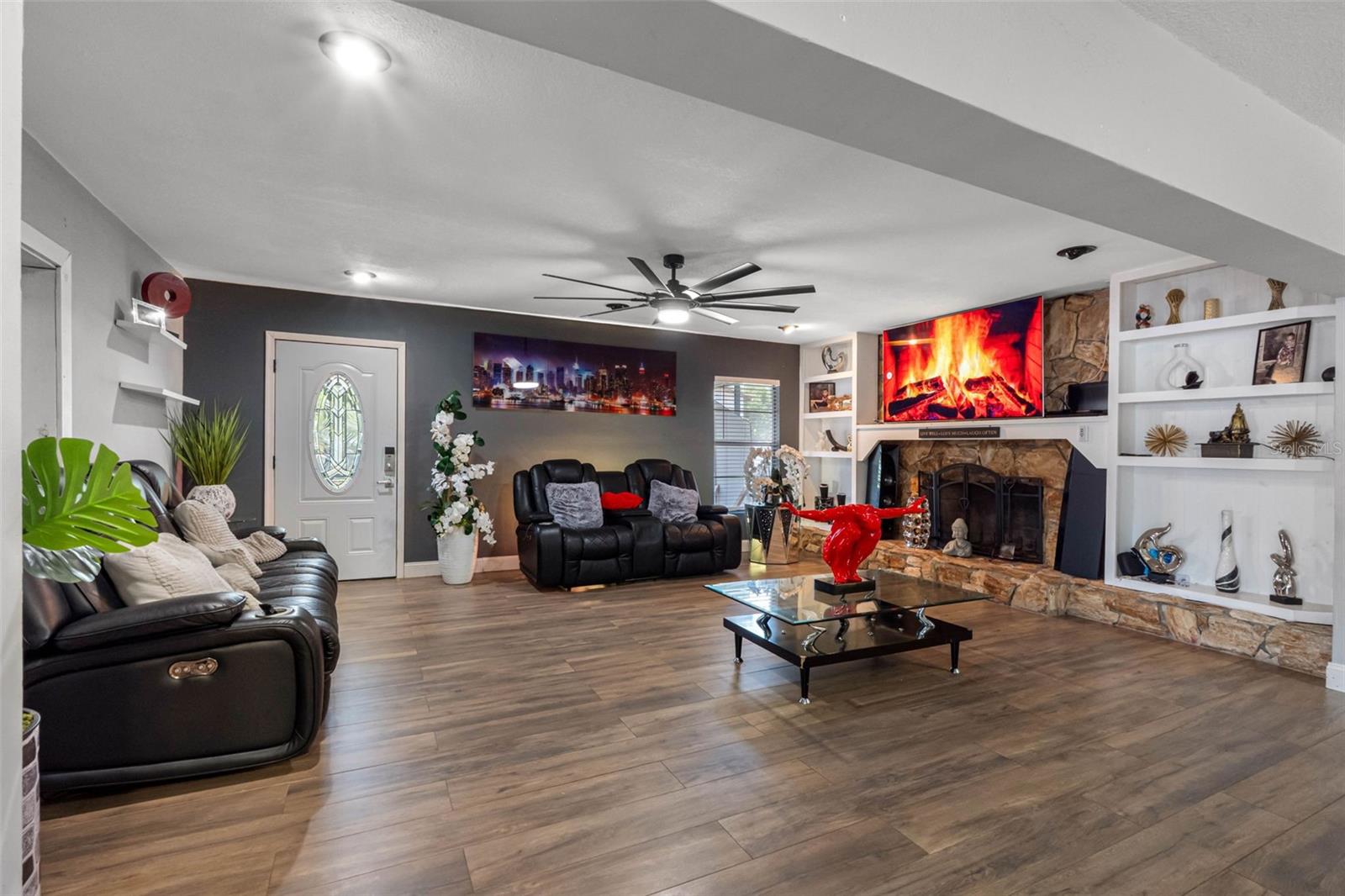 5515 LAKE LE CLARE RD, LUTZ, FL — photo 13