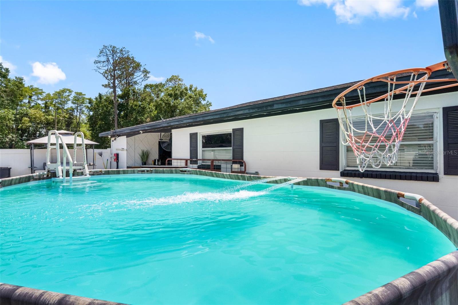 5515 LAKE LE CLARE RD, LUTZ, FL — photo 38