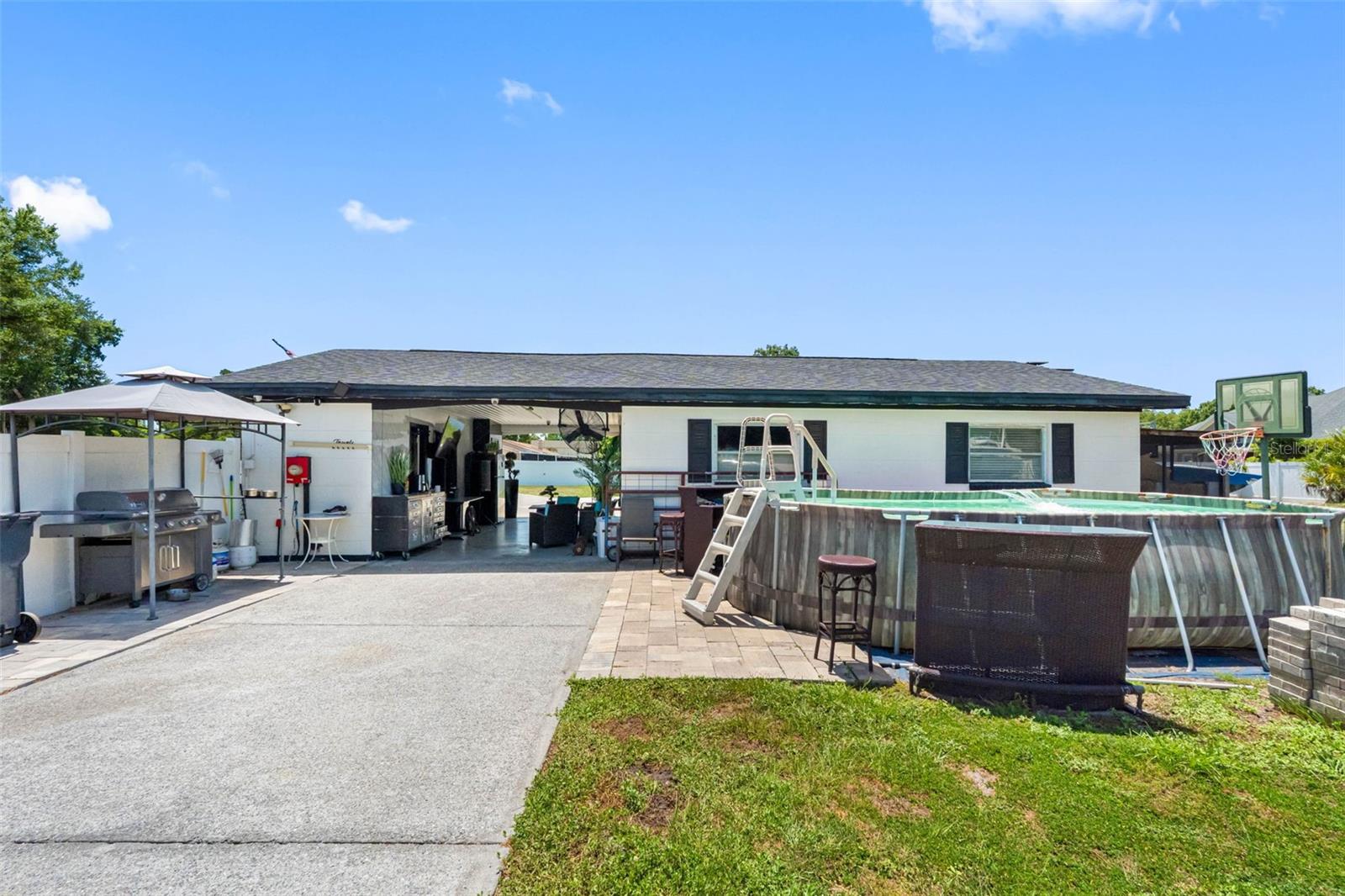 5515 LAKE LE CLARE RD, LUTZ, FL — photo 43