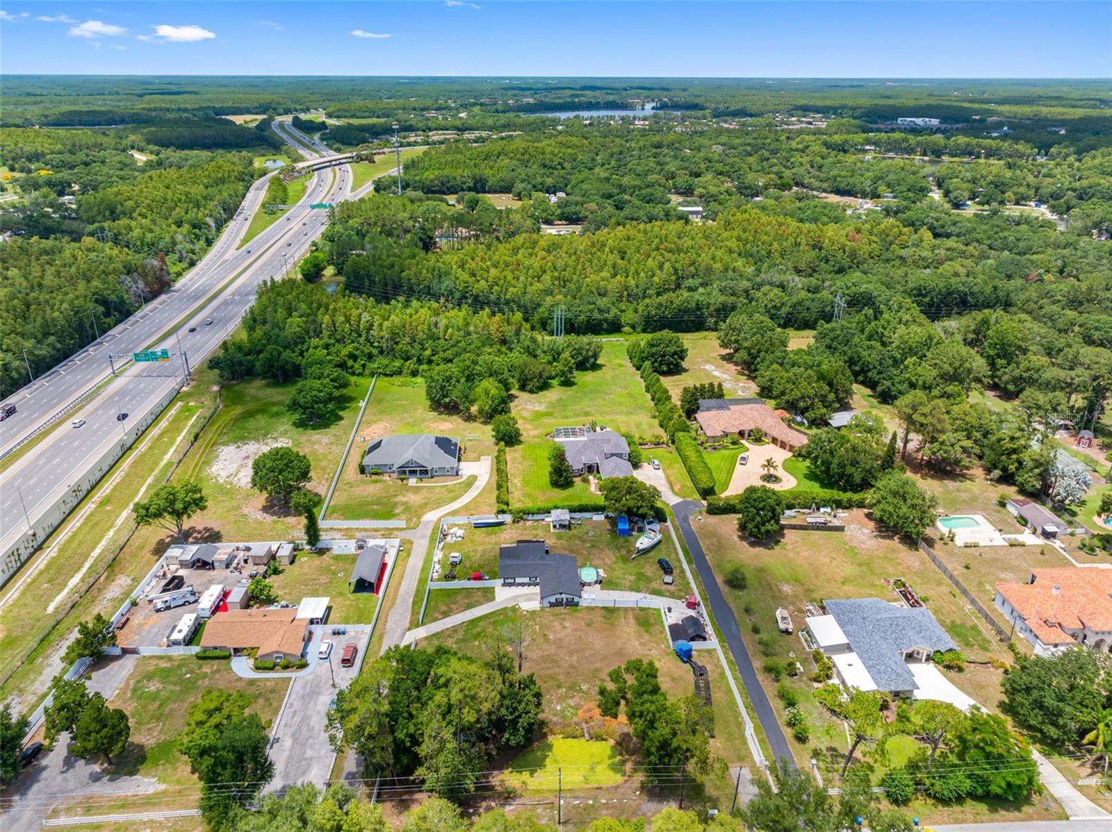 5515 LAKE LE CLARE RD, LUTZ, FL — photo 54