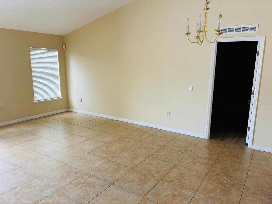 8158 SETTLERS CREEK CIR, LAKELAND, FL — photo 10
