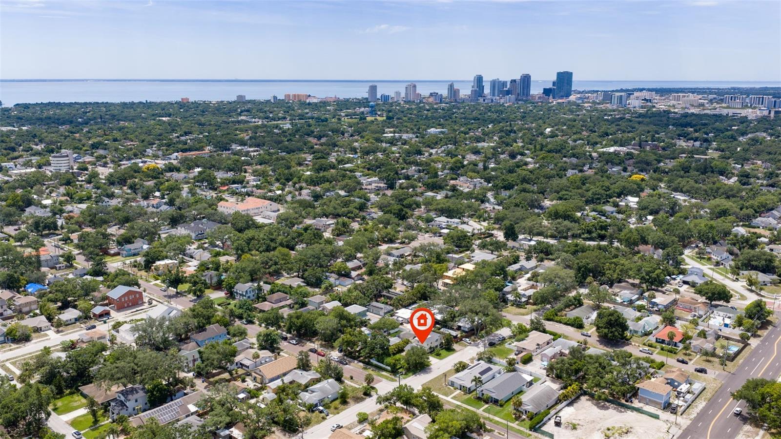 1470 28TH AVE N, ST PETERSBURG, FL — photo 3