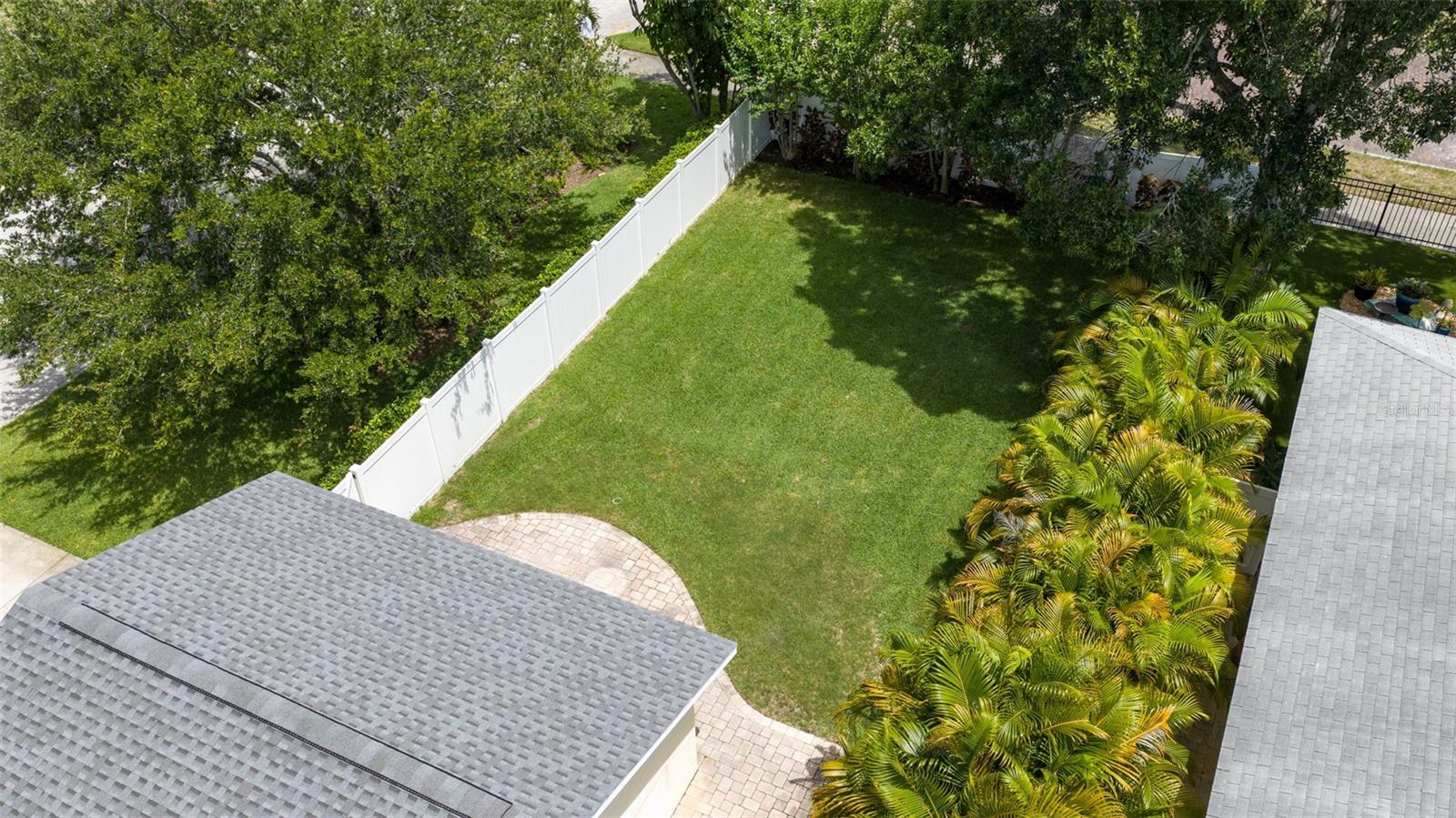 1470 28TH AVE N, ST PETERSBURG, FL — photo 34