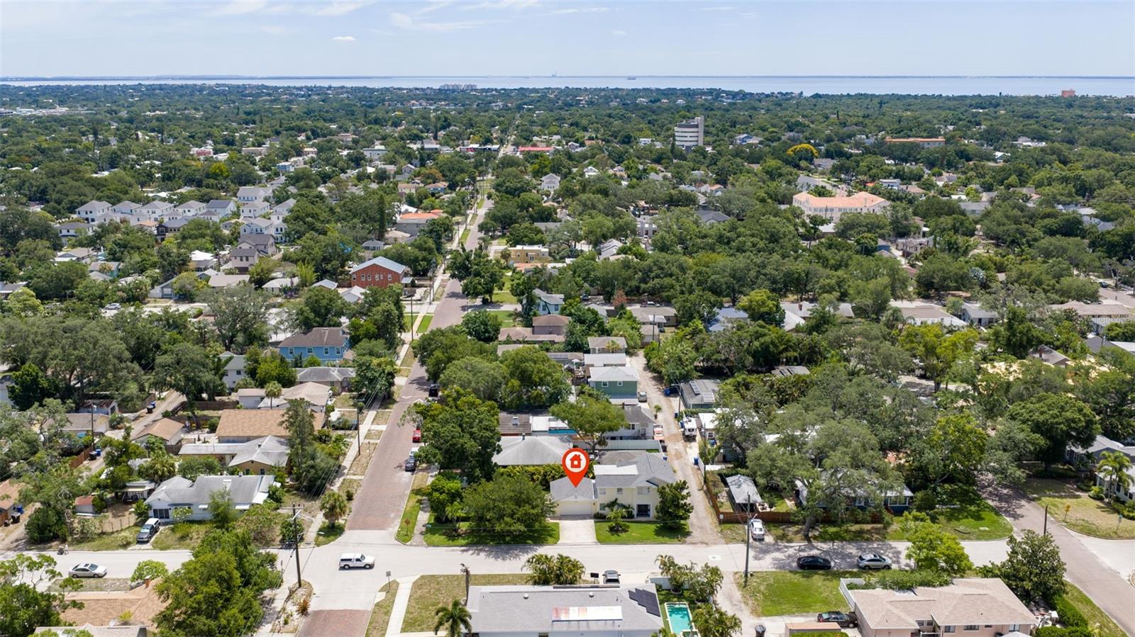 1470 28TH AVE N, ST PETERSBURG, FL — photo 40