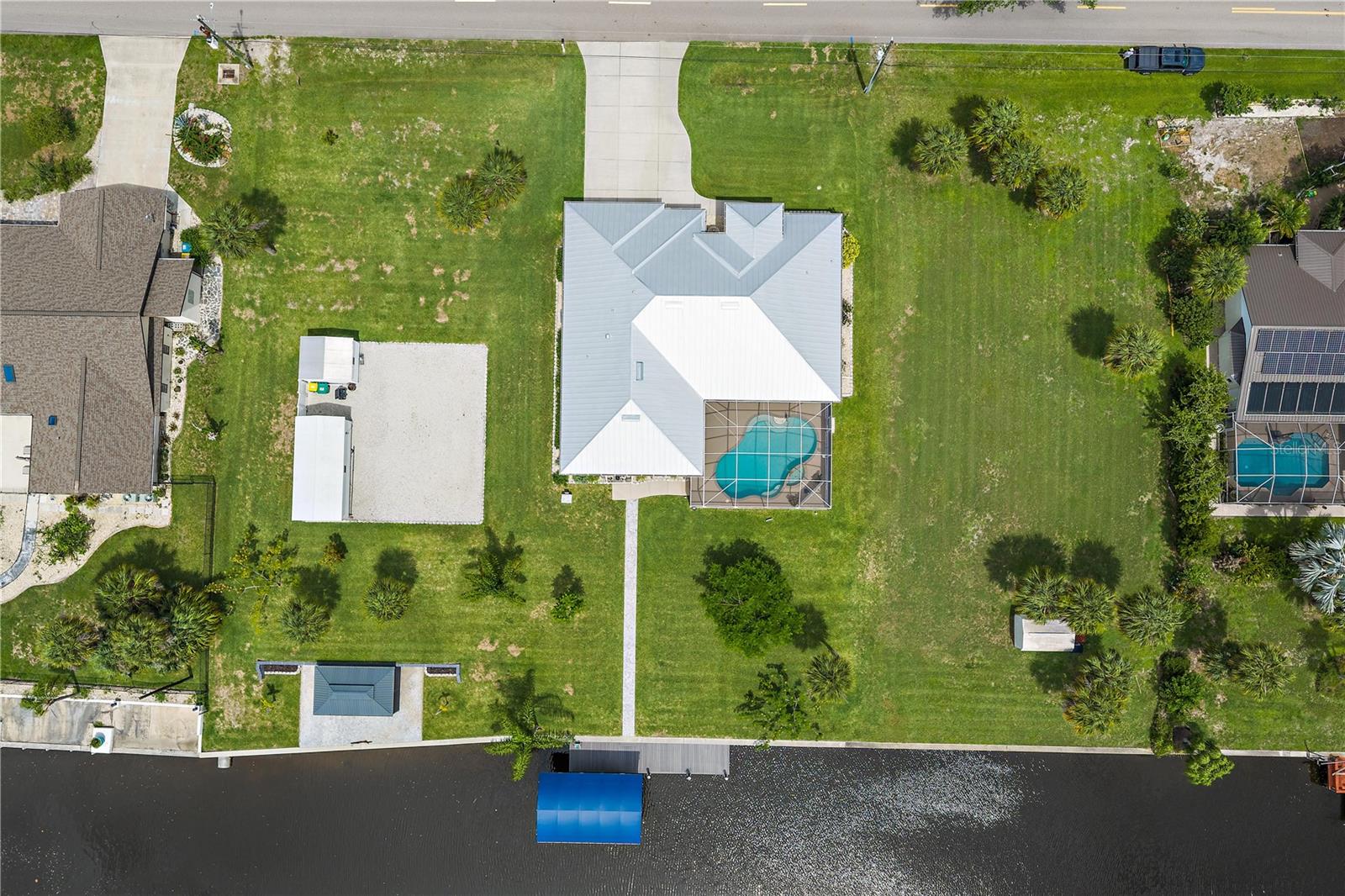 1052 EPPINGER DR, PORT CHARLOTTE, FL — photo 2