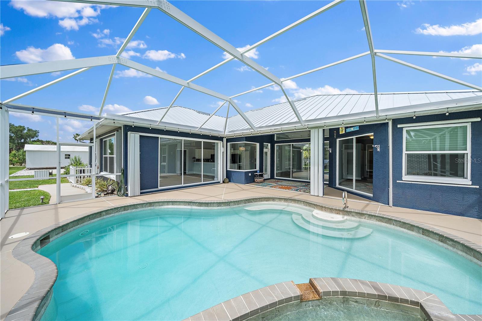 1052 EPPINGER DR, PORT CHARLOTTE, FL — photo 3