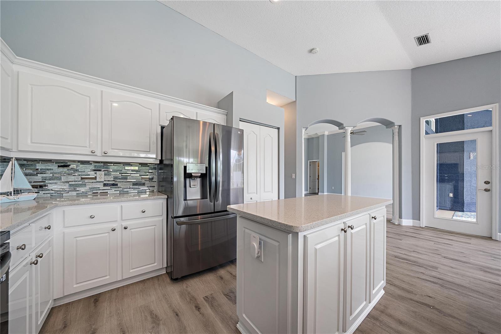 1052 EPPINGER DR, PORT CHARLOTTE, FL — photo 27