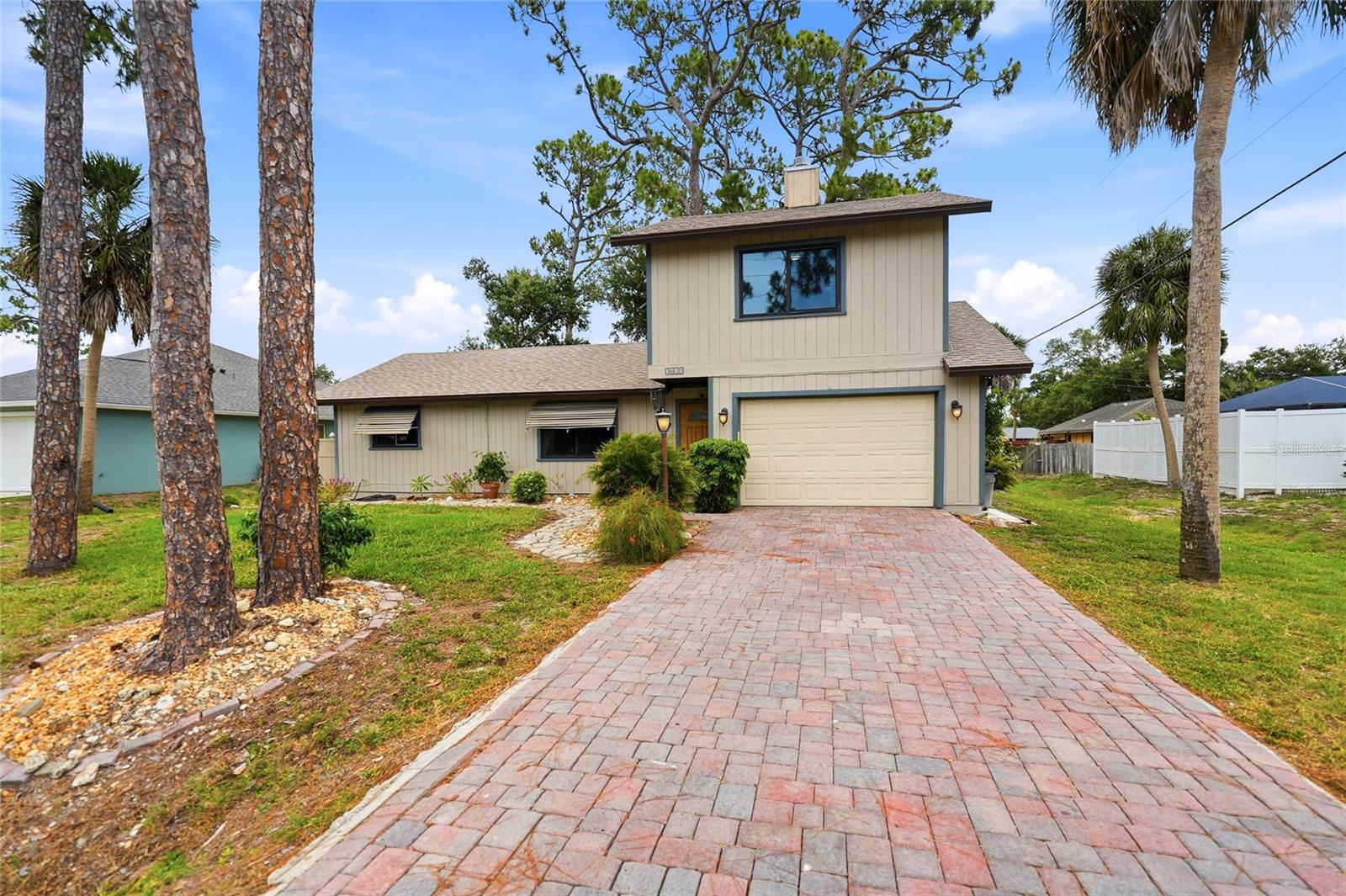 2631 FIESTA DR, VENICE, FL — photo 50