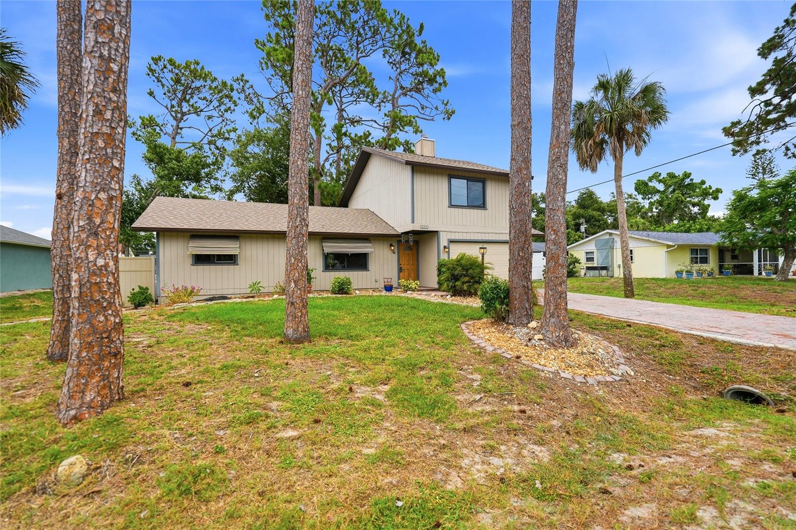 2631 FIESTA DR, VENICE, FL — photo 52