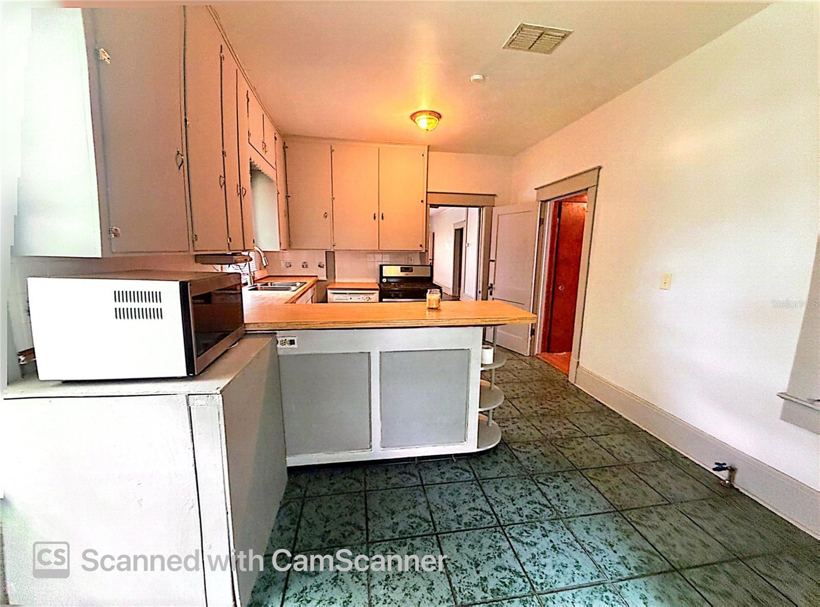 118 W DREW ST, PLANT CITY, FL — photo 21