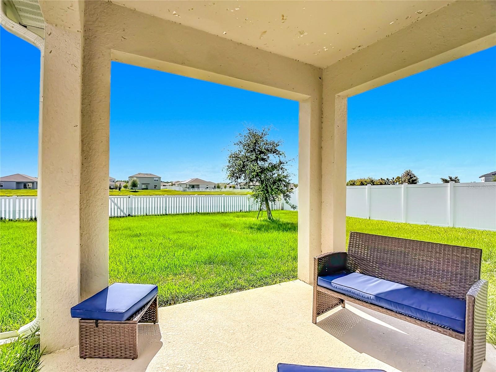 246 ZIRCON RD, KISSIMMEE, FL — photo 47