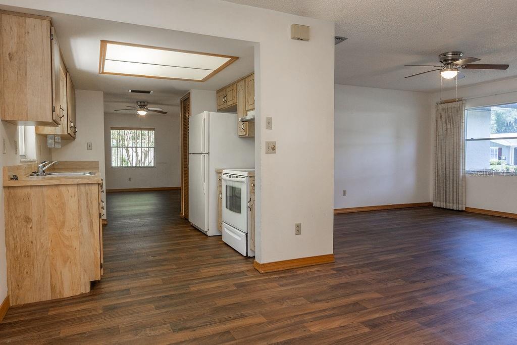 919 E MICHIGAN AVE, DELAND, FL — photo 4