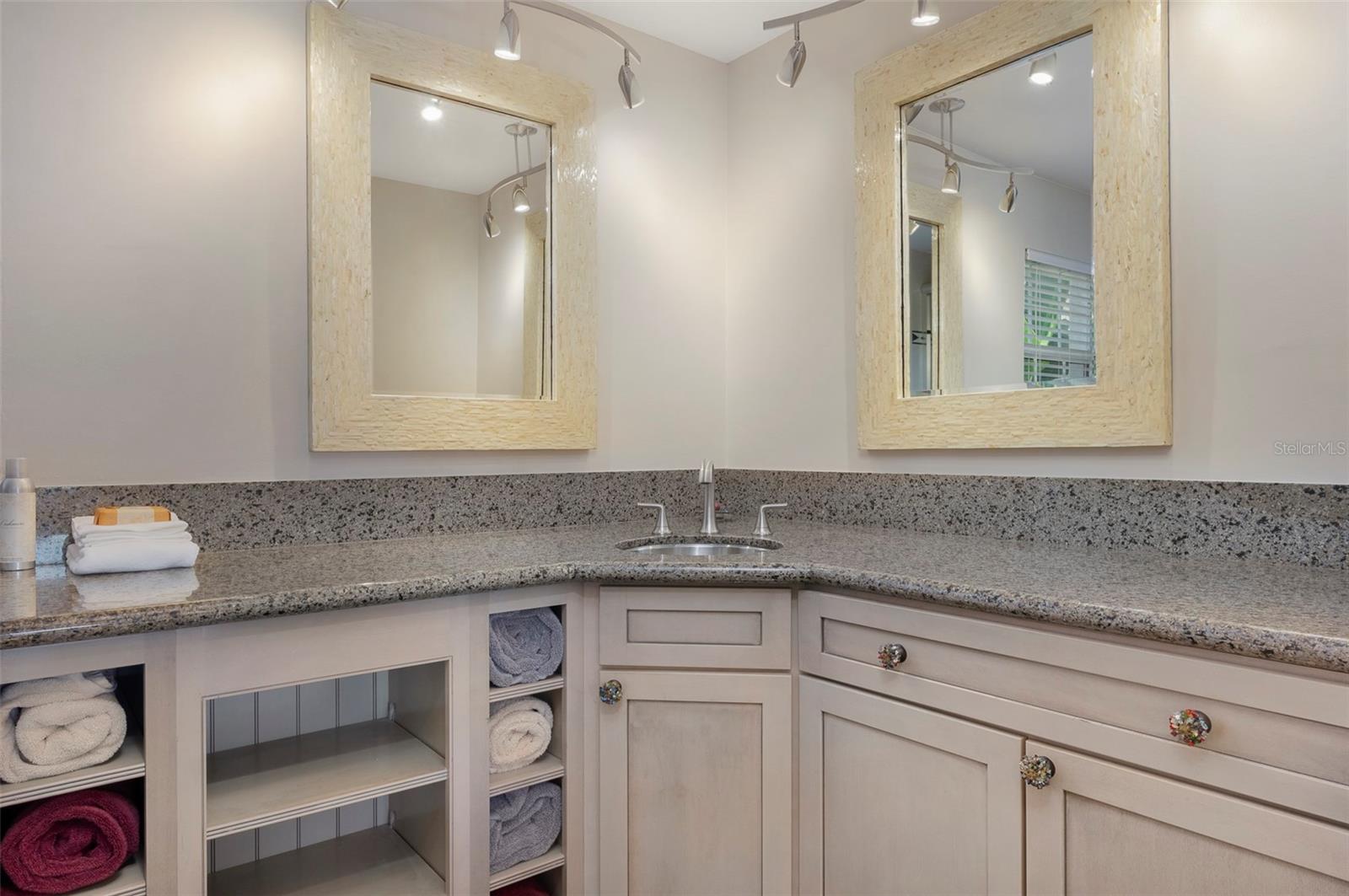 311 S ISLE DR, ST PETE BEACH, FL — photo 26