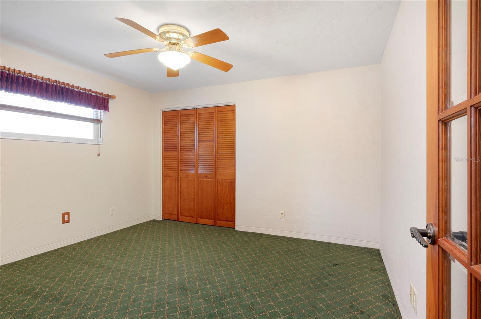 311 S ISLE DR, ST PETE BEACH, FL — photo 30
