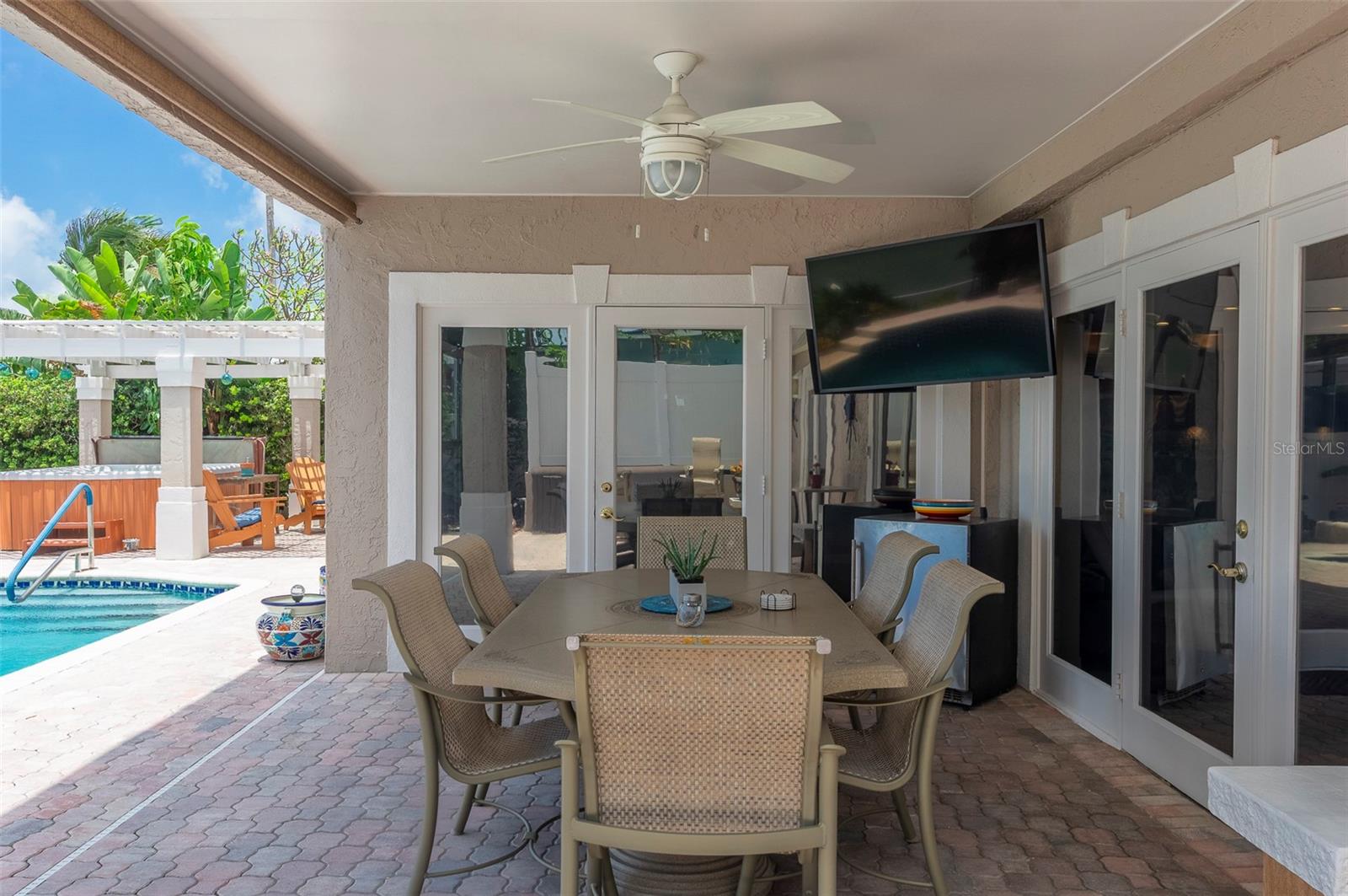 311 S ISLE DR, ST PETE BEACH, FL — photo 49