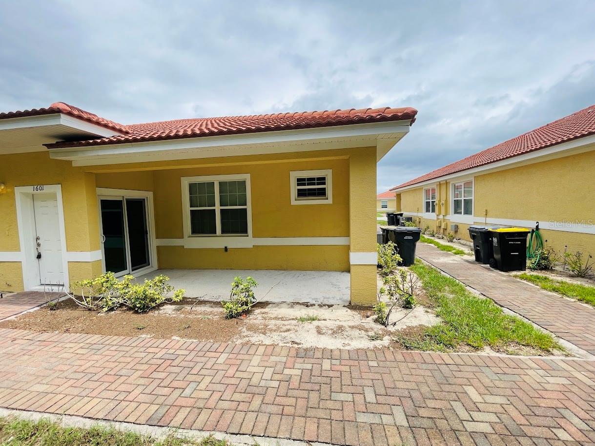 1601 CUMIN DR, KISSIMMEE, FL