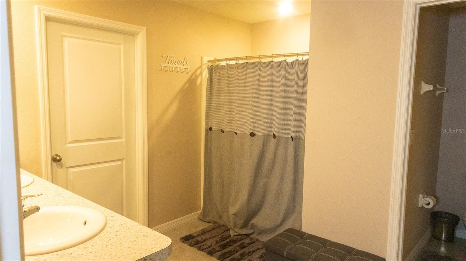 7819 SAIL CLOVER LN, ZEPHYRHILLS, FL — photo 19