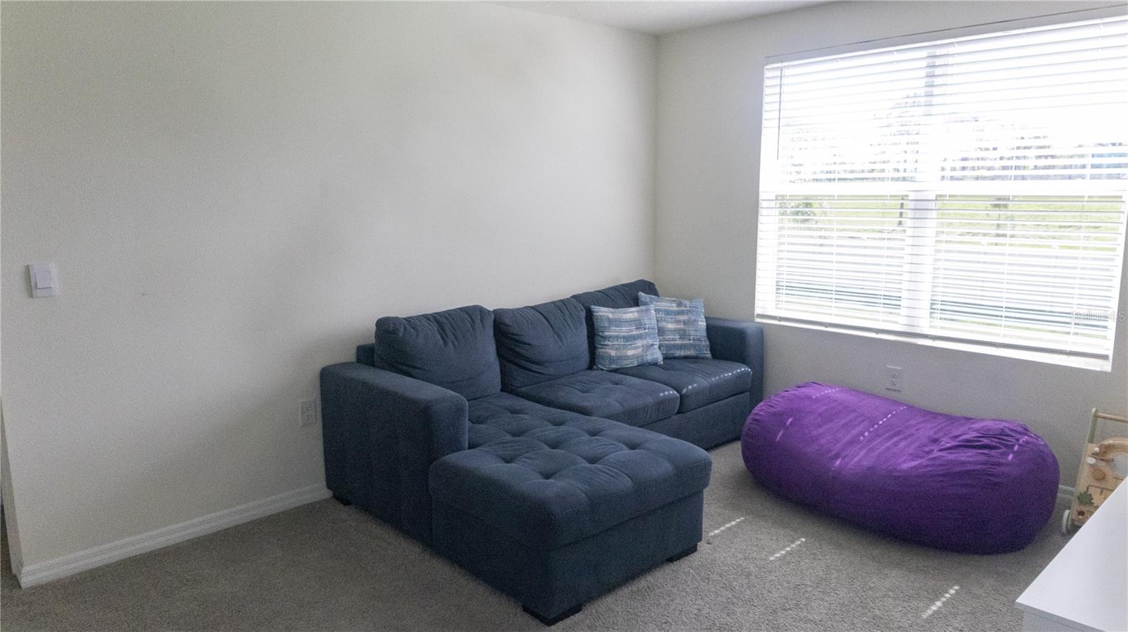 7819 SAIL CLOVER LN, ZEPHYRHILLS, FL — photo 29