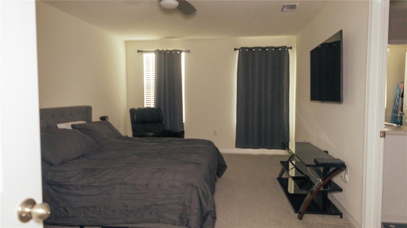 7819 SAIL CLOVER LN, ZEPHYRHILLS, FL — photo 35