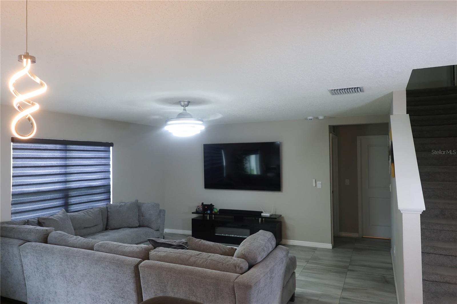 7819 SAIL CLOVER LN, ZEPHYRHILLS, FL — photo 47