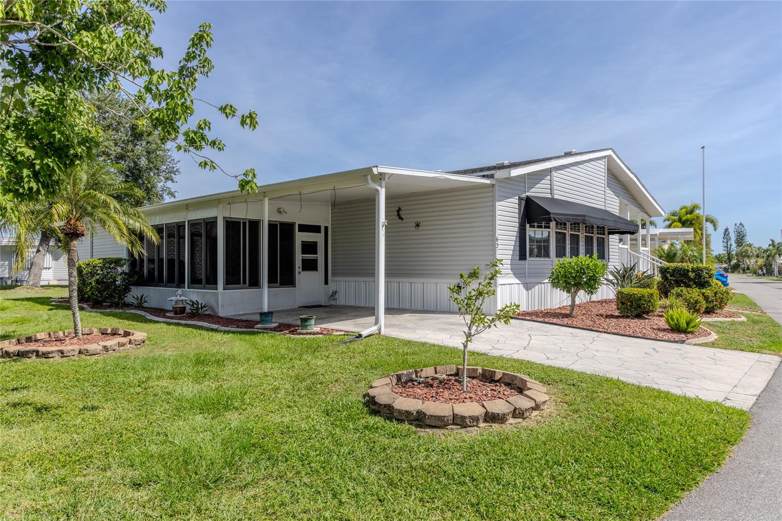 2100 KINGS HWY #63, PORT CHARLOTTE, FL — photo 2
