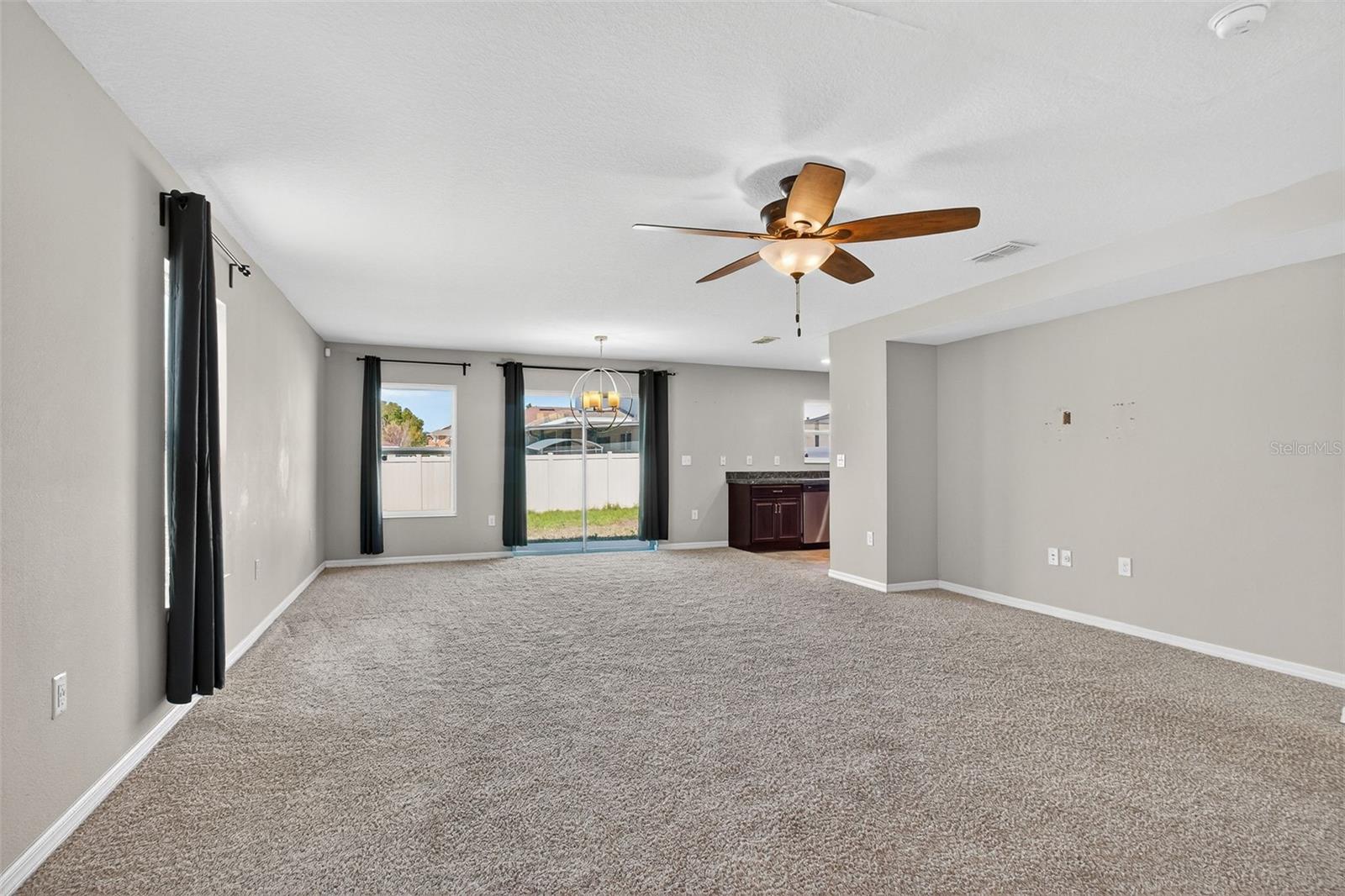 10405 LAGUNA PLAINS DR, RIVERVIEW, FL — photo 3