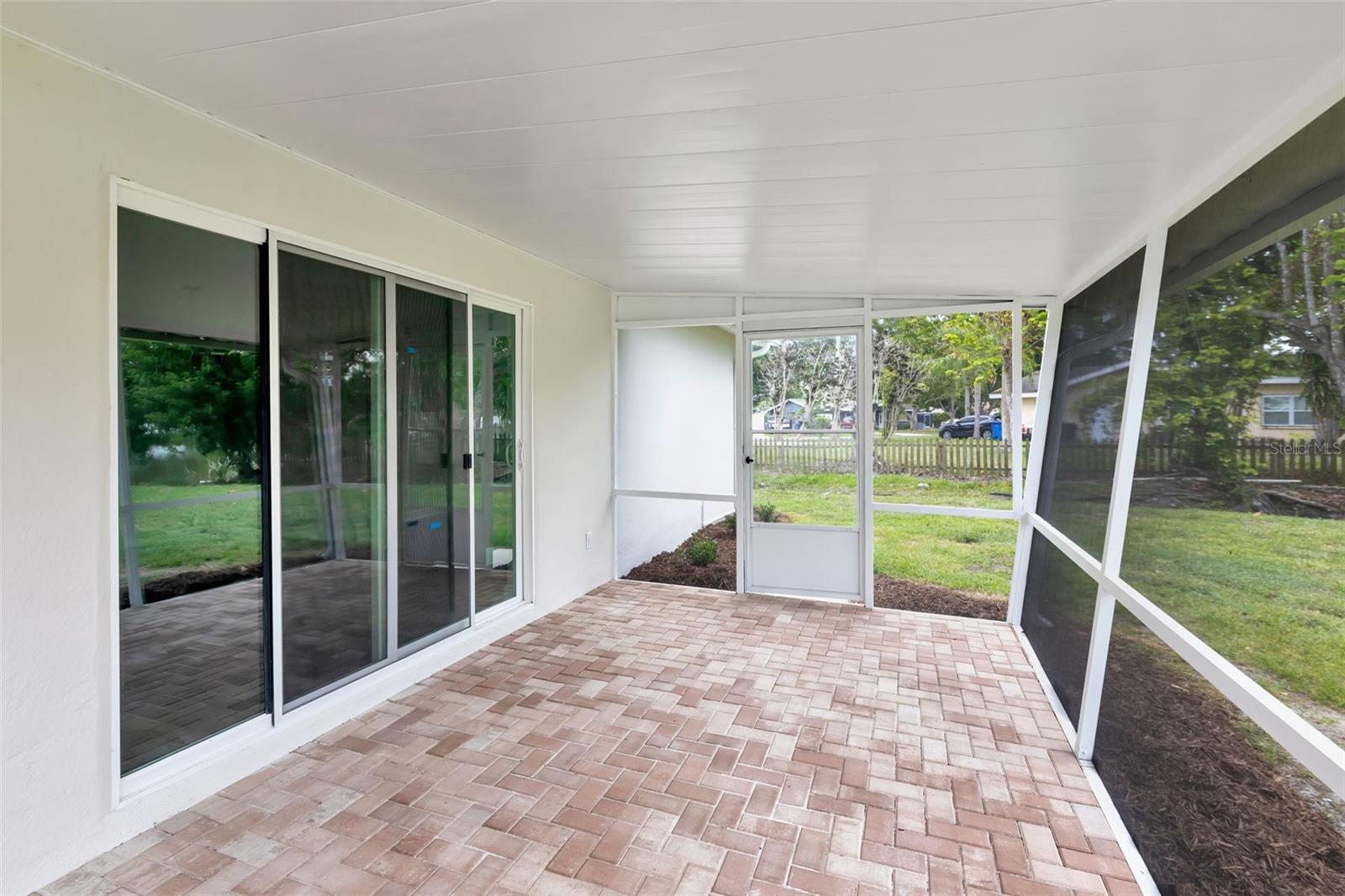 1100 58TH AVE S, ST PETERSBURG, FL — photo 17