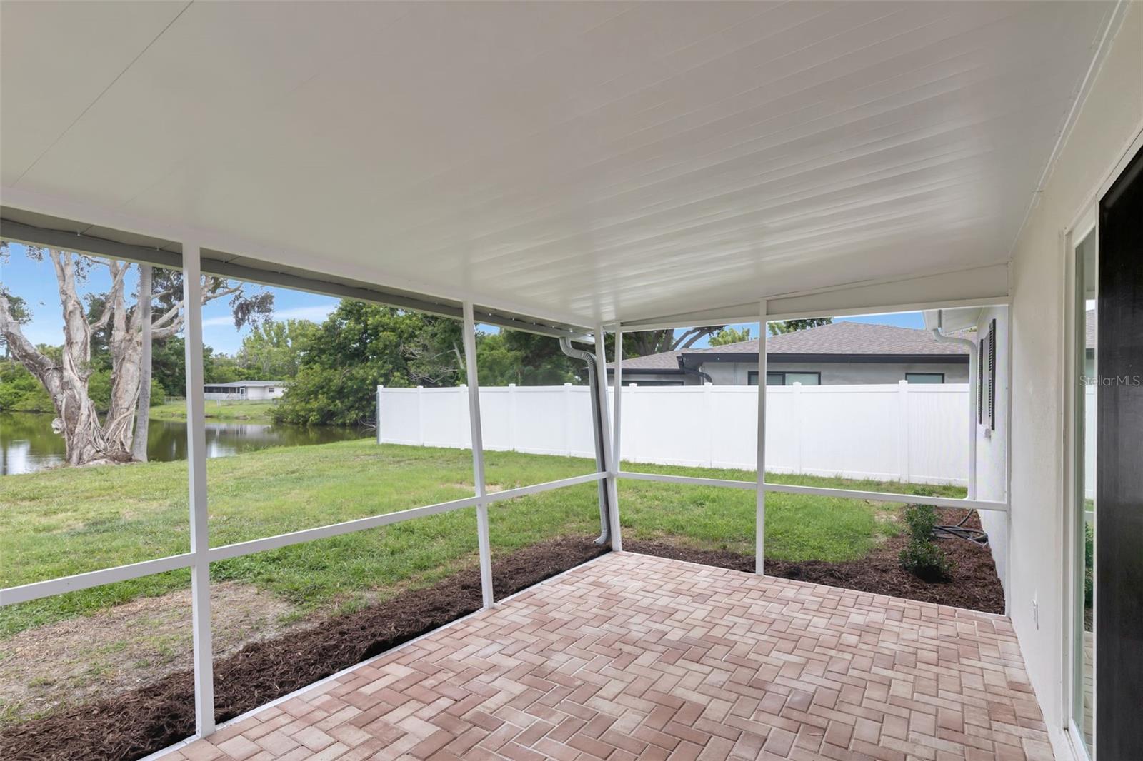 1100 58TH AVE S, ST PETERSBURG, FL — photo 18