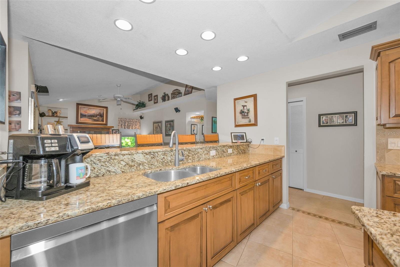 9904 OAKS LN, SEMINOLE, FL — photo 30