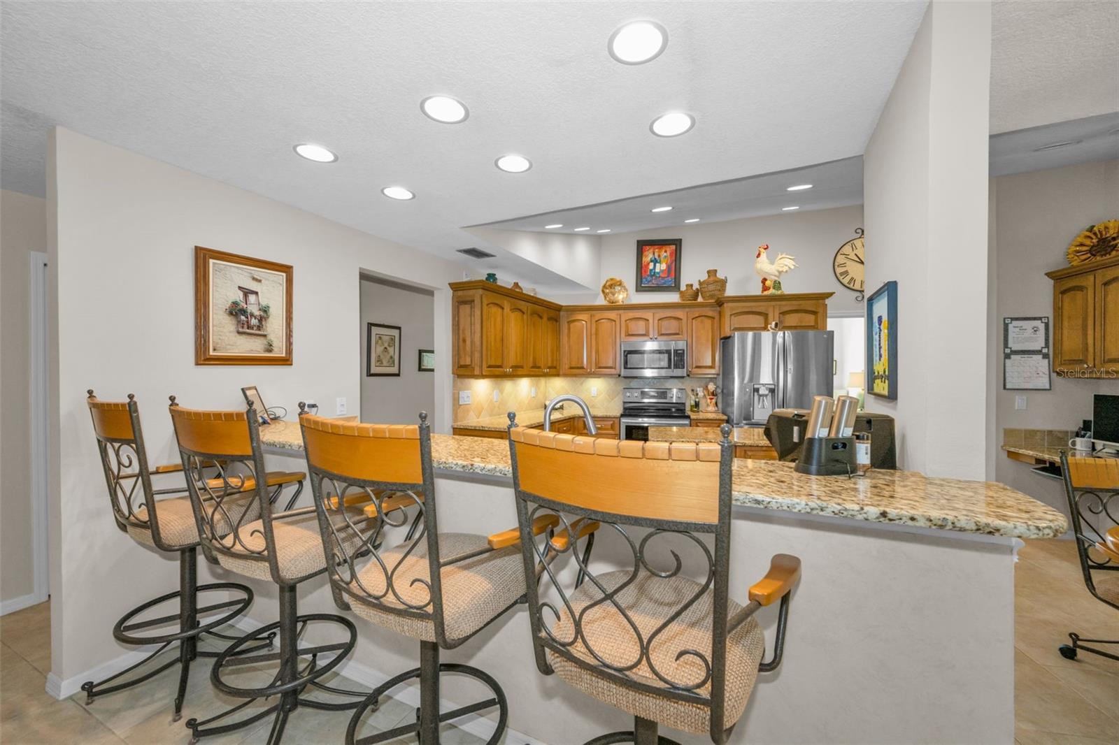 9904 OAKS LN, SEMINOLE, FL — photo 32