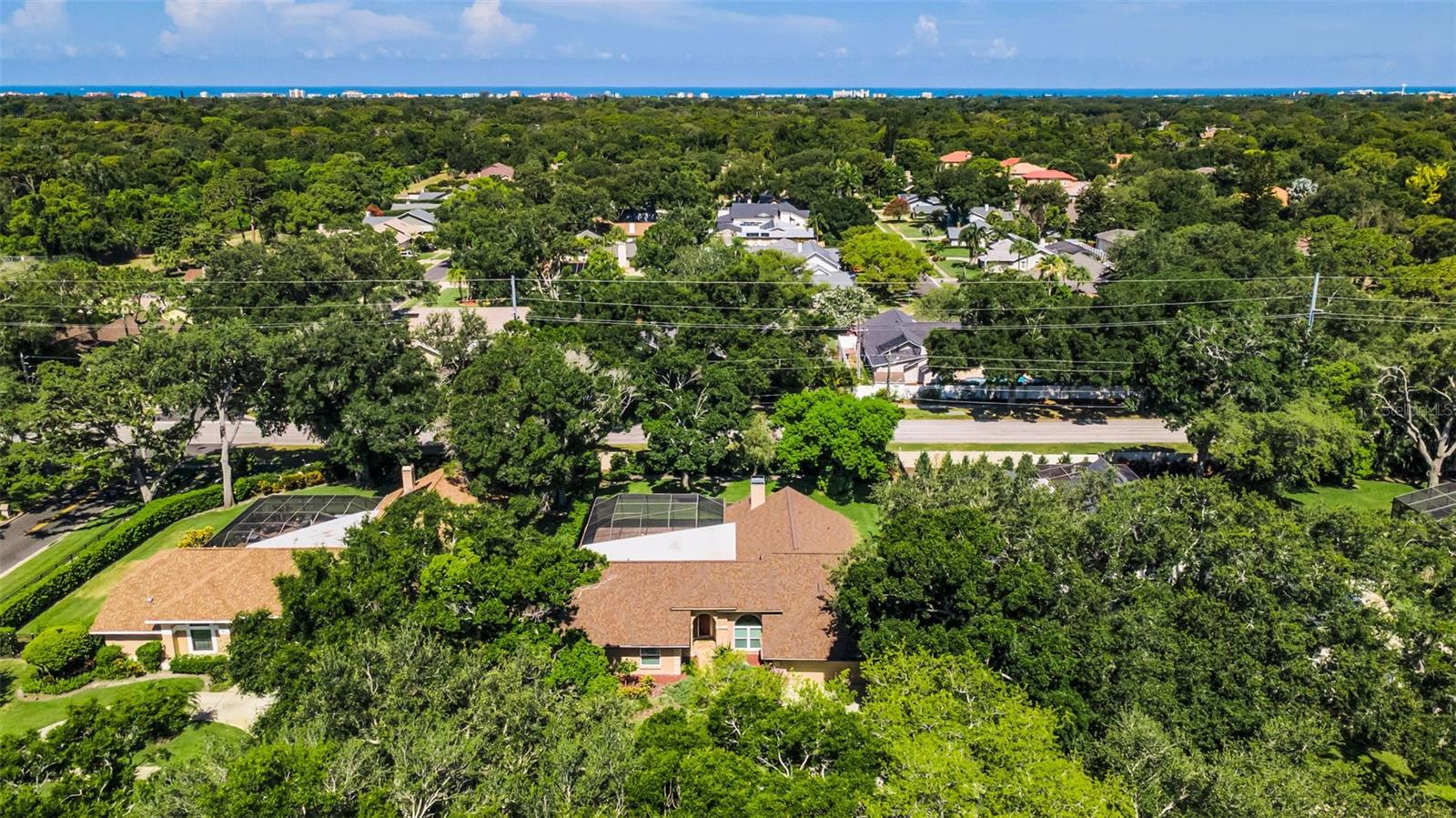 9904 OAKS LN, SEMINOLE, FL — photo 8