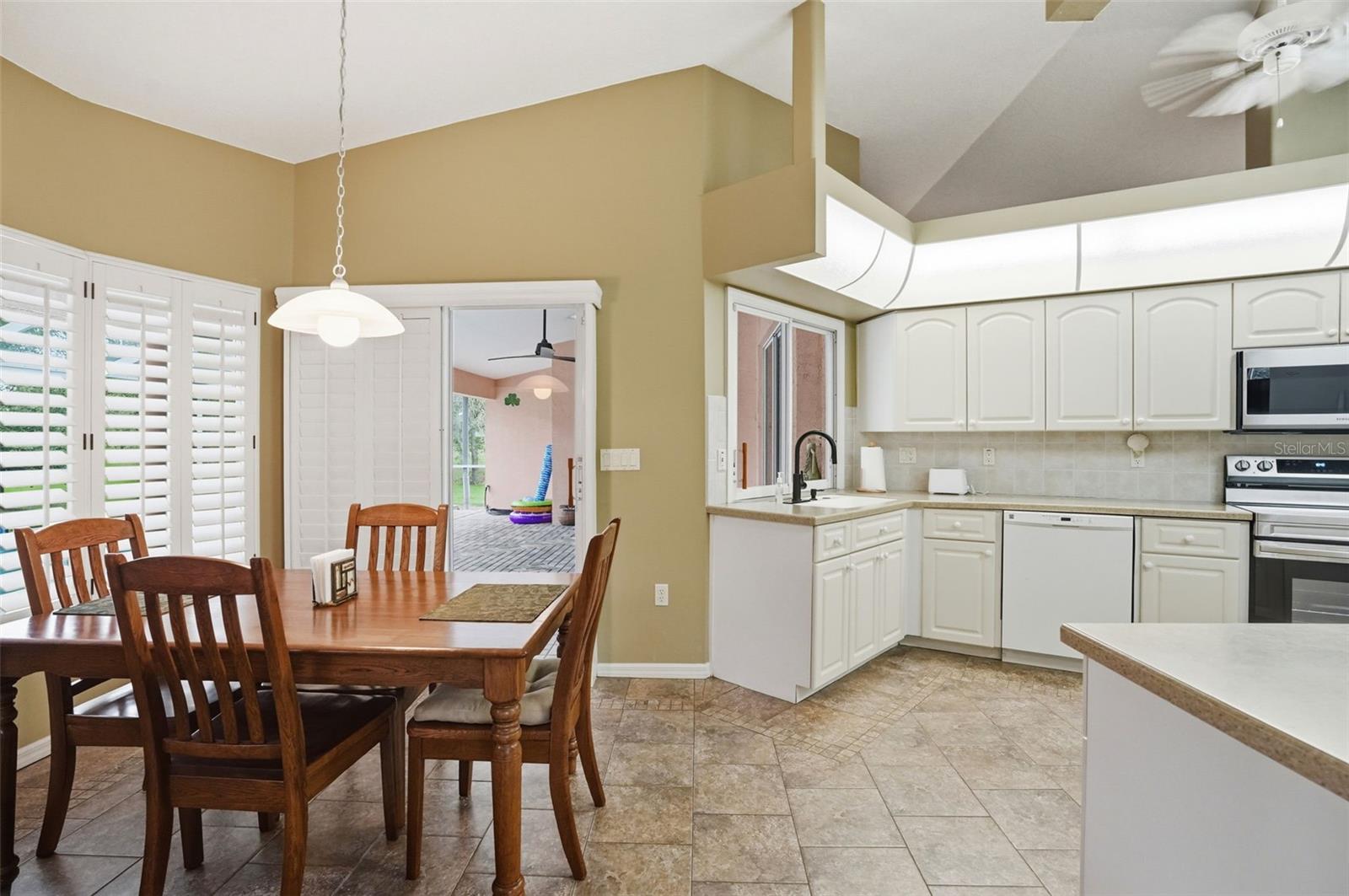 4159 ST IVES BLVD, SPRING HILL, FL — photo 25
