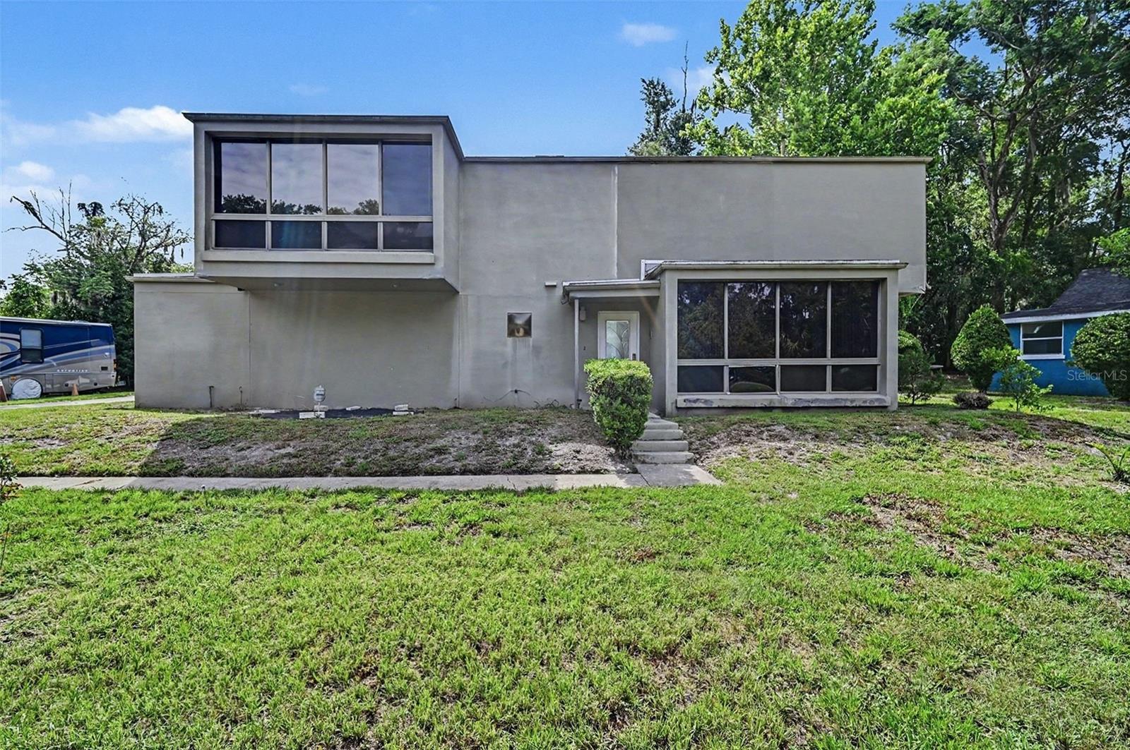 633 S DELAWARE AVE, DELAND, FL