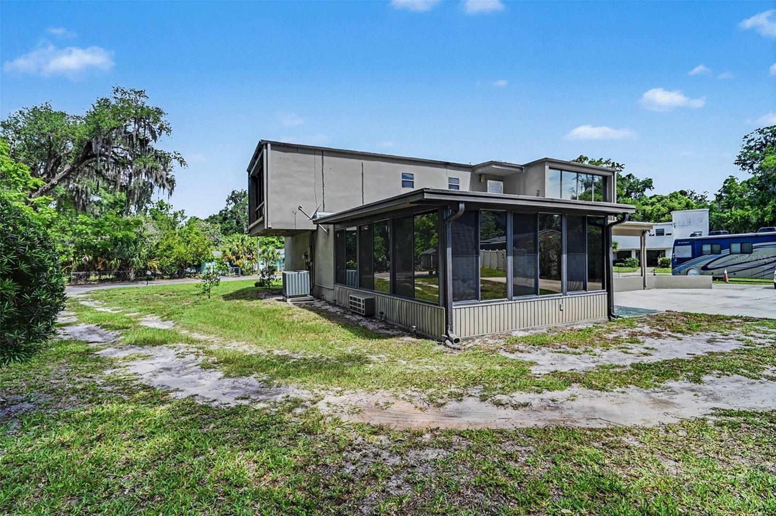 633 S DELAWARE AVE, DELAND, FL — photo 28