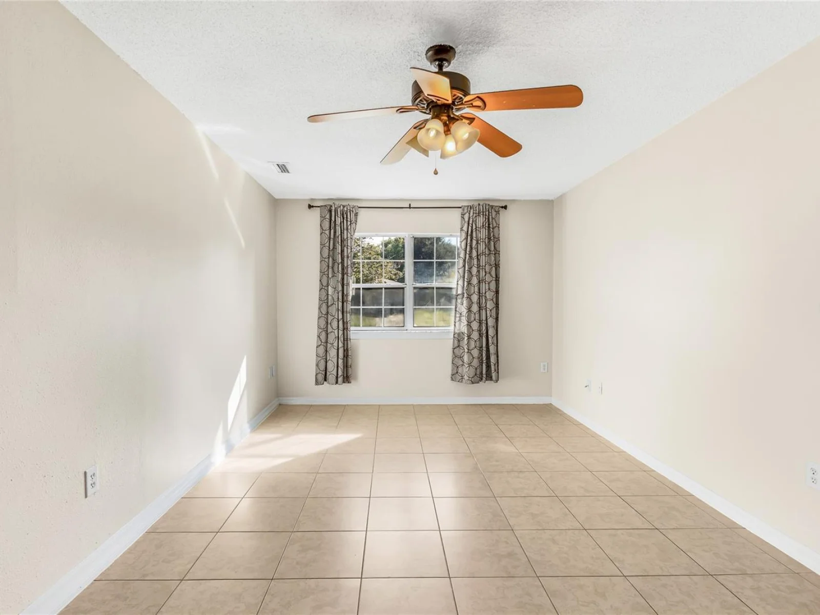 2707 LAKEWOOD LN, EUSTIS, FL — photo 17