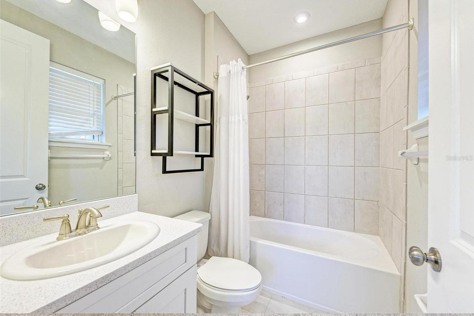 5564 SUMMIT GLN, BRADENTON, FL — photo 25
