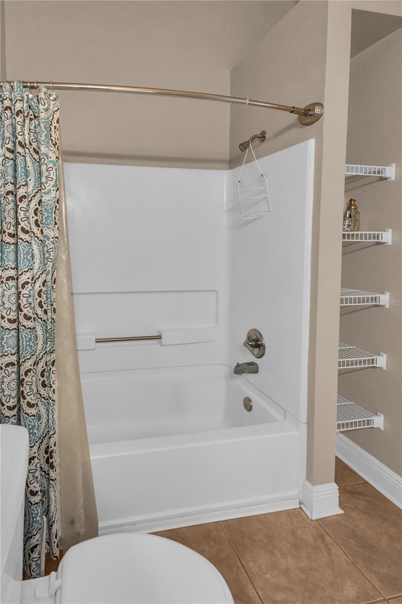 8810 GRAND PALMS CIR #B, KISSIMMEE, FL — photo 29