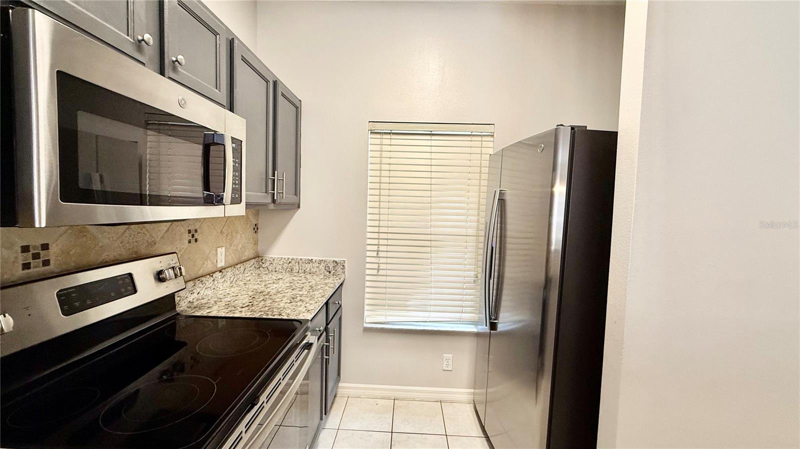 8517 BAY LILLY LOOP, KISSIMMEE, FL — photo 3